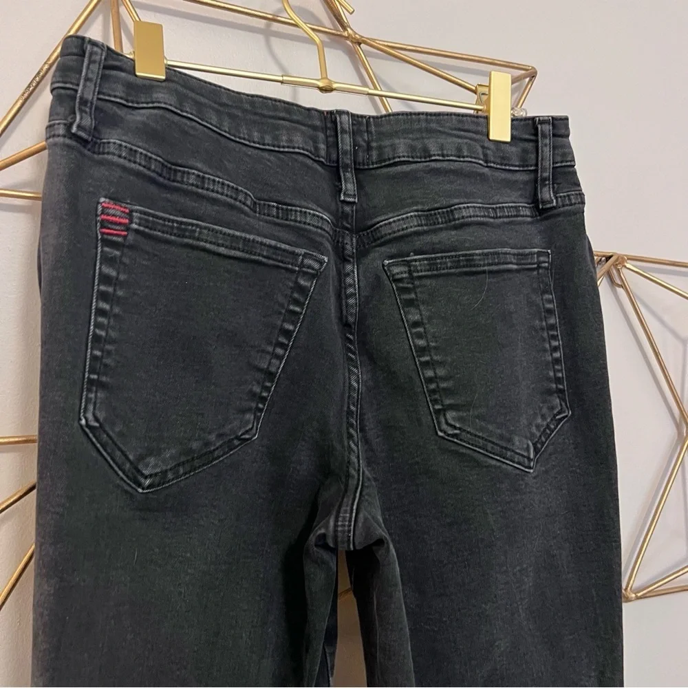 BDG Black Straight Leg Women's Jeans - Picture 5 of 6